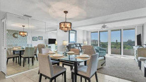 Anchorage Resort Siesta Key 6th Floor 2 bedroom Condo Beach Access 0890